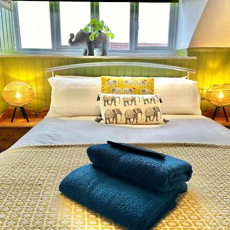 Lemur Lodge - Boutique Apartments - Short Stroll To The Beach Bournemouth Dış mekan fotoğraf