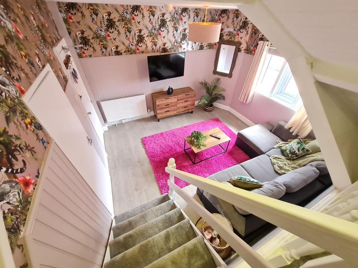 Lemur Lodge - Boutique Apartments - Short Stroll To The Beach Bournemouth Dış mekan fotoğraf