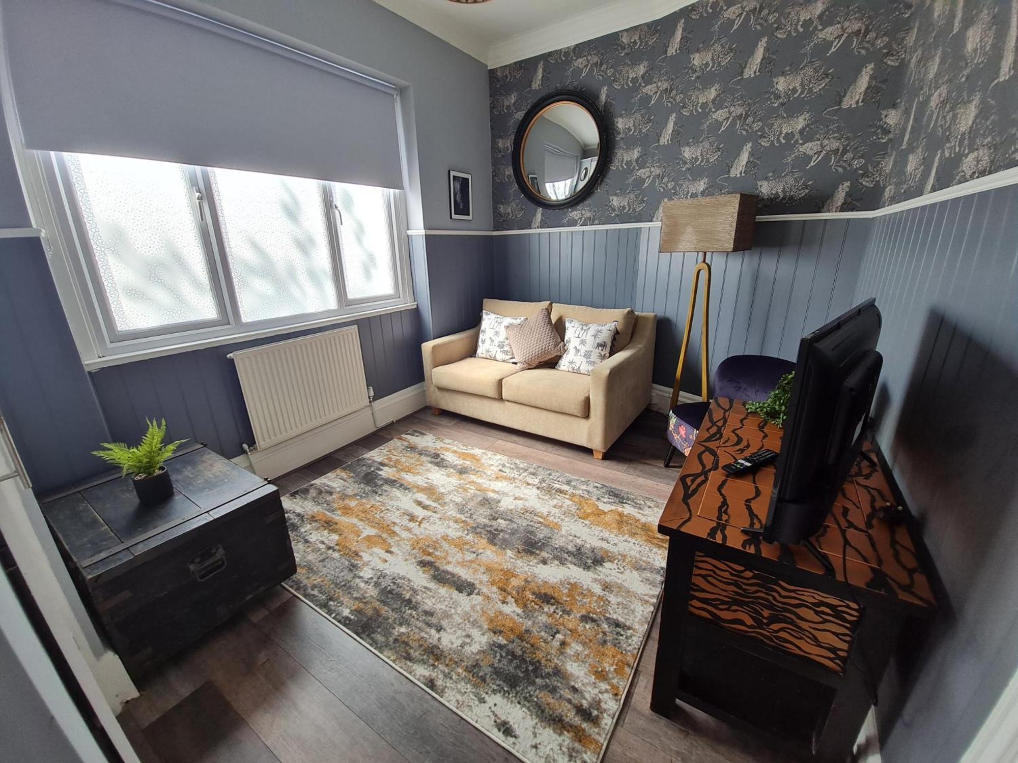 Lemur Lodge - Boutique Apartments - Short Stroll To The Beach Bournemouth Dış mekan fotoğraf