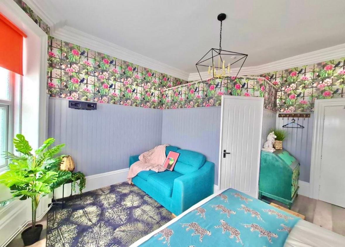 Lemur Lodge - Boutique Apartments - Short Stroll To The Beach Bournemouth Dış mekan fotoğraf