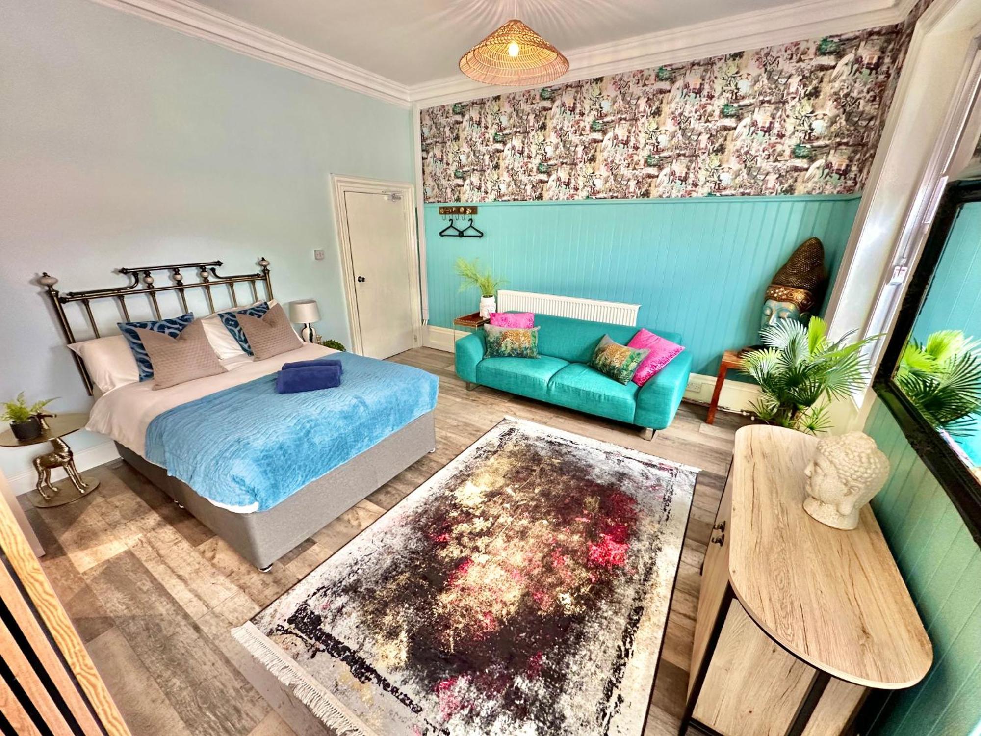 Lemur Lodge - Boutique Apartments - Short Stroll To The Beach Bournemouth Dış mekan fotoğraf