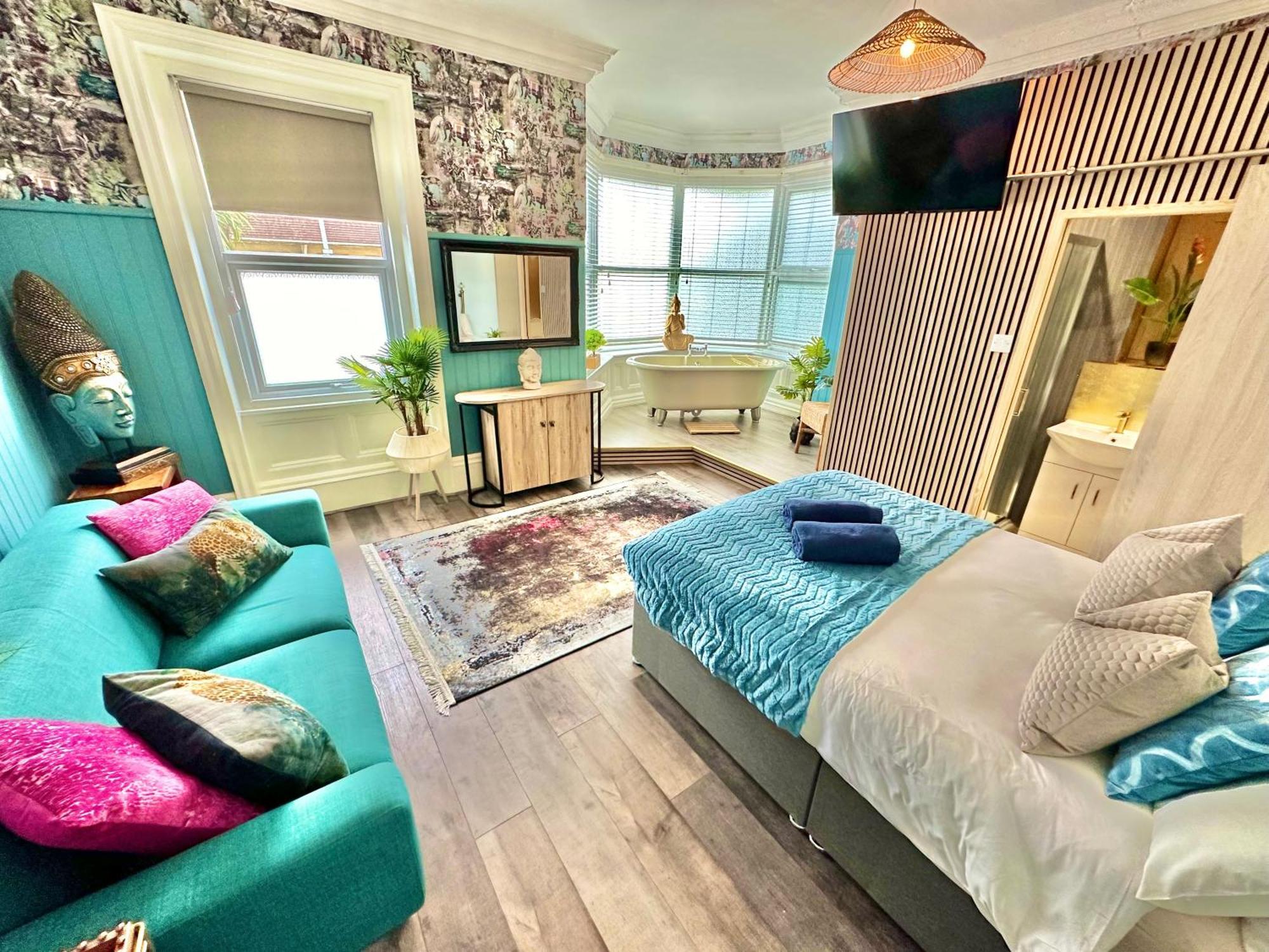 Lemur Lodge - Boutique Apartments - Short Stroll To The Beach Bournemouth Dış mekan fotoğraf